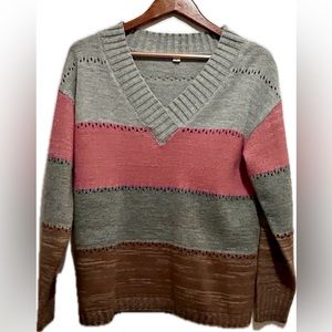 Women’s Gray/Pink/Tan Casual Sweater Size Small